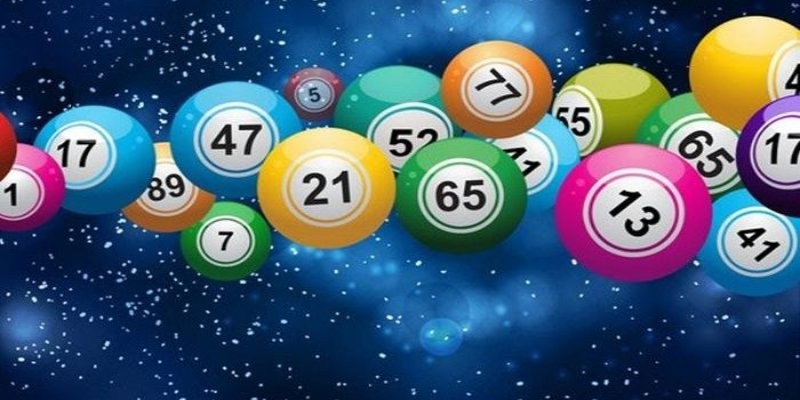 Kinh nghiệm ăn lô đề tại 58Win cực kỳ hiệu quả đã được tổng hợp thông qua bài viết dưới đây. Chơi lô đề là một hình thức cá cược phổ biến tại Việt Nam, thu hút nhiều người tham gia nhiều vào khả năng mang lại lợi nhuận lớn. Để có thể tìm hiểu thêm về trò chơi, này hãy đọc bài viết dưới đây của 58Win nhé! Lô đề là gì? Kinh nghiệm ăn lô đề rất quan trọng nhưng trước khi đi sâu, bạn cần phải hiểu rõ lô đề là gì. Lô đề là một trò chơi cá cược dựa trên kết quả xổ số, trong đó người chơi sẽ dự đoán các con số có khả năng ra trong kết quả xổ số kiến thiết. Lô đề bao gồm hai hình thức chính: đánh lô và đánh đề; đối với đánh lô người chơi dự đoán hai số cuối, nếu chọn trùng hai số cuối bất kỳ giải nào trong bảng kết quả, bạn sẽ thắng. Còn đánh đề người chơi phải dự đoán chính xác hai hoặc ba số cuối của giải đặc biệt, nếu con số bạn chọn trùng khớp hoàn toàn, bạn sẽ thắng. Tìm hiểu lô đề là gì? Kinh nghiệm ăn lô đề - Tổng hợp từ các chuyên gia Để có thể dễ dàng giành được chiến thắng tại 58Win, bạn cần phải tham khảo các bí kíp dưới đây: Soi cầu chuẩn xác từ các giải đặc biệt mỗi ngày Soi cầu trong kinh nghiệm ăn lô đề là một trong những phương pháp phổ biến nhất để dự đoán con số có khả năng trúng trong đánh đề. Soi cầu giải đặc biệt là phương pháp tập trung vào kết quả của giải đặc biệt trong các kỳ trước để từ đó rút ra quy luật cho con số tiếp theo. Quan sát kết quả giải đặc biệt của các ngày trước đó, nếu thấy một dãy số hoặc một chuỗi số xuất hiện liên tục trong nhiều kỳ, khả năng cao con số đó sẽ tiếp tục về. Phương pháp này đòi hỏi bạn phải có sự quan tâm đối với kết quả xổ số hằng ngày, ghi chép lại các con số xuất hiện, phân tích chúng để tìm ra quy luật. Kinh nghiệm ăn lô đề - Tổng hợp từ các chuyên gia Chốt số lô đề theo phương pháp Pascal Phương pháp Pascal trong kinh nghiệm ăn lô đề là một chiến thuật tính toán số học được nhiều cao thủ đánh đề áp dụng. Phương pháp này dựa trên kết quả của giải đặc biệt trong các kỳ trước để tính ra con số có khả năng về trong kỳ tiếp theo. Lấy kết quả của giải đặc biệt trong các kỳ trước, sau đó cộng với từng cặp số liền kề cho đến khi bạn nhận được một con số cuối cùng. Đó chính là con số mà bạn có thể dùng để đánh đề. Dựa vào soi cầu mỗi ngày theo bạc nhớ - Kinh nghiệm ăn lô đề Bạc nhớ trong kinh nghiệm ăn lô đề là một kinh nghiệm soi cầu truyền thống dựa vào việc ghi nhớ các con số, thường xuất hiện sau khi một con số nhất định về. Đây là một phương pháp dựa vào thống kê và lịch sử kết quả xổ số. Bạn cần ghi lại kết quả xổ số trong nhiều ngày liên tiếp, sau đó xác định xem sau khi một con số nào đó về thường có những con số nào xuất hiện. Đây cũng là cách hên xui may rủi, nhưng thường đa phần người chơi áp dụng đều trúng. Chọn số may mắn dựa vào giải 7 XSMB Giải 7 XSMB trong kinh nghiệm ăn lô đề thường là một nguồn dữ liệu đáng tin cậy để chọn số may mắn. Nhiều người đánh đề tin rằng con số từ giải 7 có khả năng về trong những ngày tiếp theo. Mỗi ngày bạn theo dõi kết quả của giải 7 trong xổ số miền bắc. Những điều cần lưu ý khi chơi ở 58Win Dưới đây, là những điều bạn buộc phải thuộc nằm lòng khi chơi đánh đề là nhà cái: Áp dụng thuần thục các phương pháp chốt số khoa học Kinh nghiệm ăn lô đề, khi đánh đề tại các nhà cái trực tuyến, việc áp dụng các phương pháp chốt số khoa học là vô cùng quan trọng. Bạn cần phải nắm vững các phương pháp soi cầu, Pascal, bạc nhớ để có thể đưa ra những quyết định chính xác. Đừng quá phụ thuộc vào một phương pháp duy nhất. Hãy kết hợp nhiều phương pháp khác nhau để tăng tỷ lệ chiến thắng. Luôn theo dõi và ghi chép kết quả xổ số, để có dữ liệu phân tích chính xác hơn. Những điều cần lưu ý khi chơi lô đề Luôn giữ tâm lý bình tĩnh, ổn định Một trong những yếu tố quan trọng trong kinh nghiệm ăn lô đề là tâm lý. Khi bạn để cảm xúc chi phối, khả năng đưa ra quyết định sai lầm sẽ tăng cao. Vì vậy hãy luôn giữ tâm lý bình tĩnh và ổn định trong mọi tình huống. Không nên đặt cược quá lớn vào một lần chơi đó là kinh nghiệm ăn lô đề, hãy chia nhỏ vốn để giảm thiểu rủi ro. Nếu gặp chuỗi thua liên tiếp hãy dừng lại không nên cố gắng gỡ gạc vì điều này sẽ dẫn đến mất trắng. Hãy nghĩ đến các rủi ro tiềm ẩn có thể xảy ra Đánh đề là một trò chơi may rủi, do đó bạn phải luôn tính đến các rủi ro có thể xảy ra. Dù áp dụng các phương pháp khoa học trong kinh nghiệm ăn lô đề, cũng không có gì đảm bảo rằng bạn sẽ thắng 100%. Quản lý vốn là chìa khóa quan trọng, hãy xác định rõ số tiền bạn sẵn sàng đầu tư khi chơi, không nên vượt quá số tiền đó. Kết luận Kinh nghiệm ăn lô đề - Đánh đâu trúng đó cực kỳ đỉnh